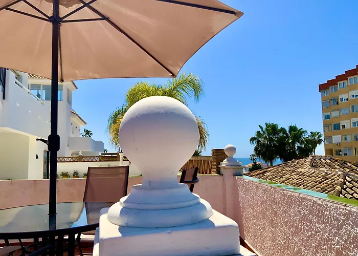 Family Villa With Pool, Walk To Beach, Restaurants And Shopping