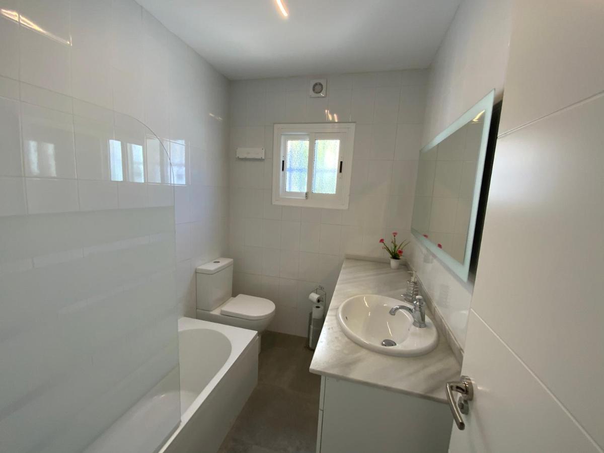 Family With Pool, Walk To Beach, Restaurants And Shopping Villa La Cala De Mijas